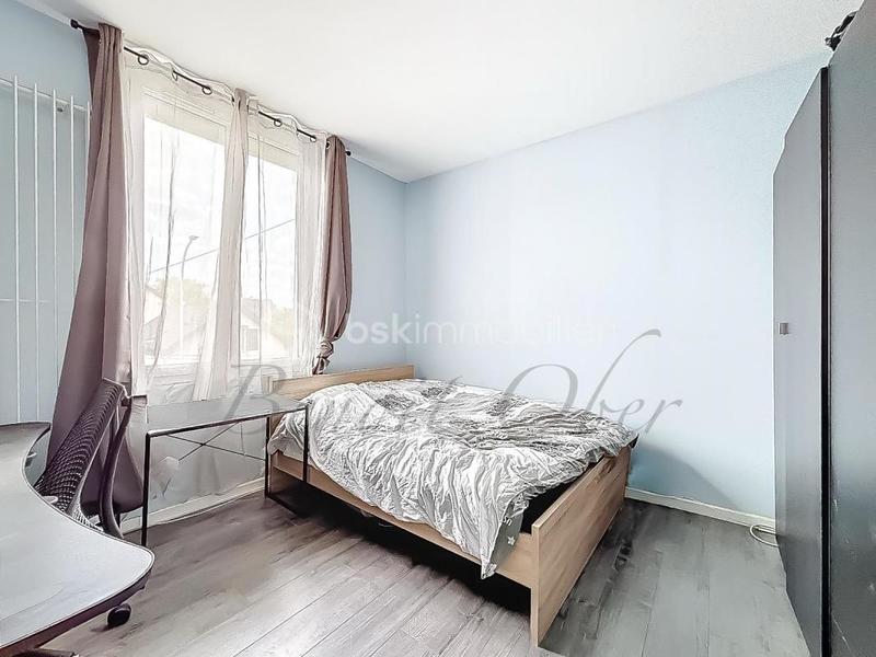 Maison - 115 m² - 6 pièces