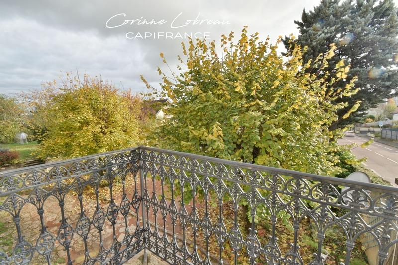 Maison de ville - 280 m² - 11 pièces