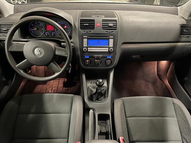 Volkswagen Golf V 1.9 TDi 105cv