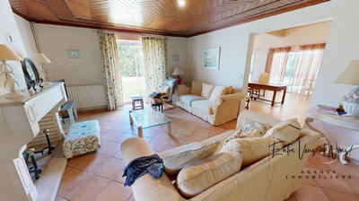 Maison ancienne - 274 m² - 9 pièces