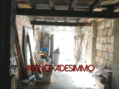 Parking / Garage - 40 m²