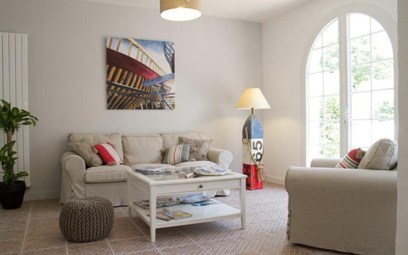 Local d'activités - 1 140 m²