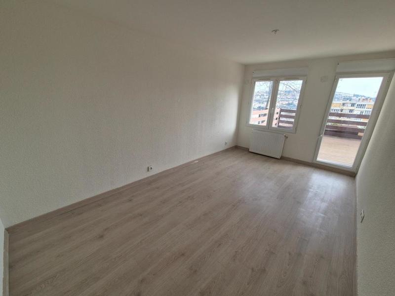 Maison traditionnelle - 100 m² - 5 pièces