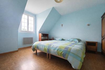 Maison - 130 m² - 7 pièces