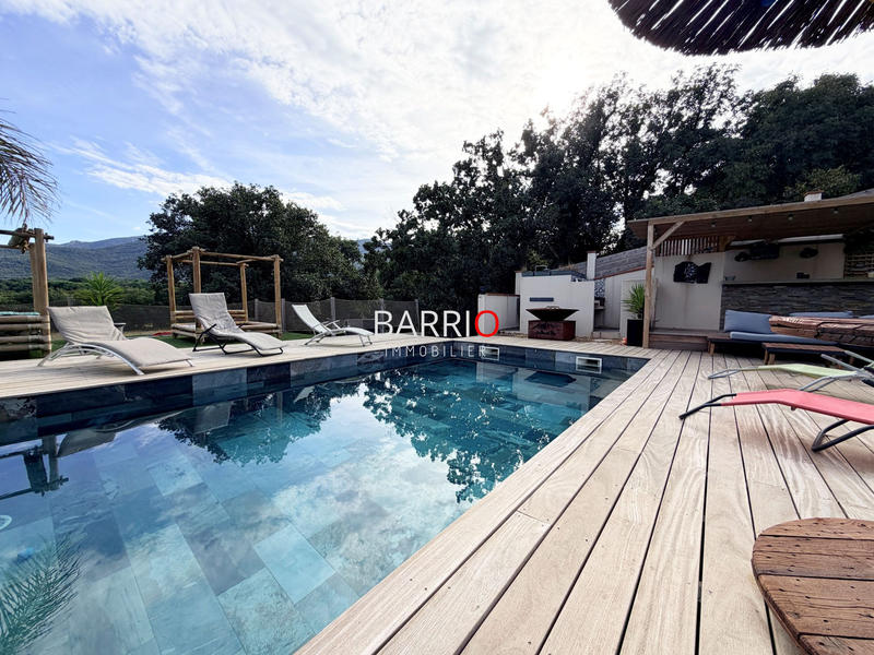 Maison - 130 m² - 5 pièces