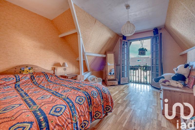 Maison - 139 m² - 6 pièces