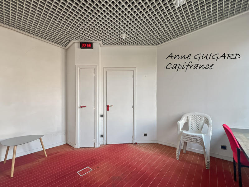 Appartement ancien - 92 m² - 4 pièces