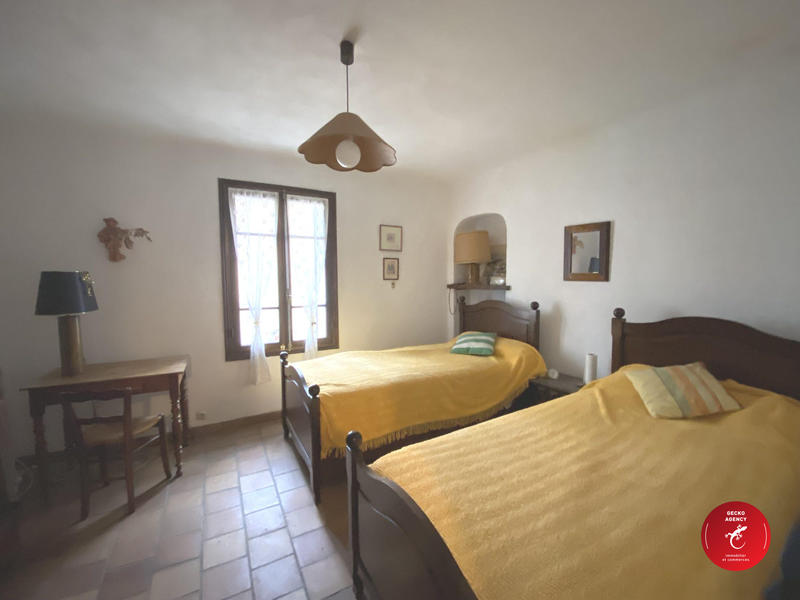 Maison - 191 m² - 7 pièces