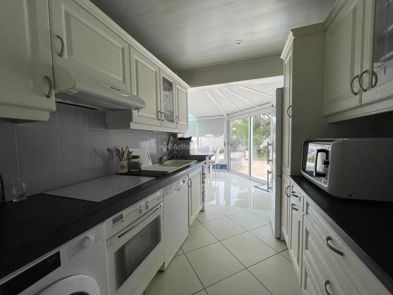 Maison - 175 m² - 5 pièces