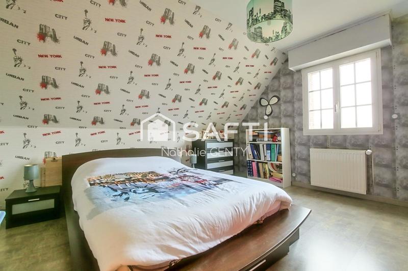 Maison - 195 m² - 9 pièces