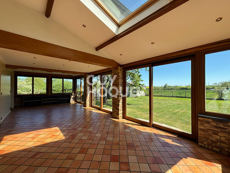 Maison - 169 m² - 7 pièces