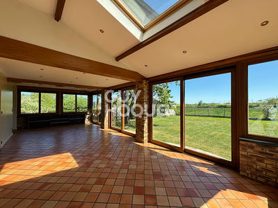 Maison - 169 m² - 7 pièces