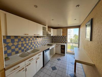 Appartement - 72 m² - 3 pièces