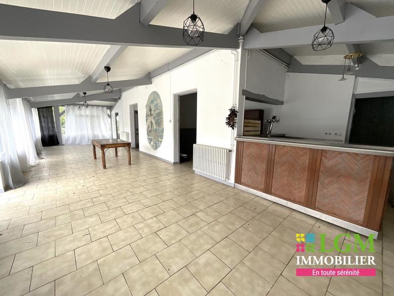 Immeuble - 300 m² - 2 pièces