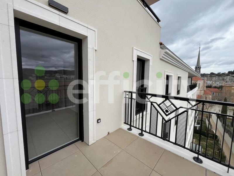 Appartement - 74 m² - 3 pièces