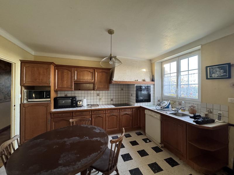 Maison ancienne - 174 m² - 6 pièces