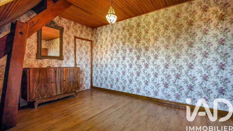 Maison - 255 m² - 9 pièces