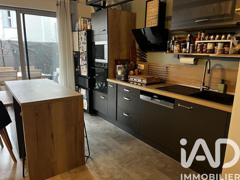 Appartement - 64 m² - 3 pièces