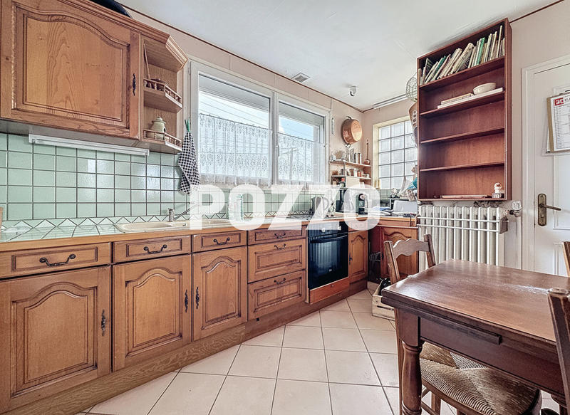 Maison - 95 m² - 6 pièces