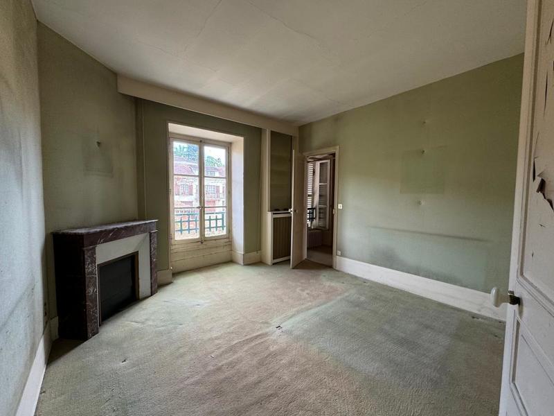 Maison en pierre - 94 m² - 4 pièces