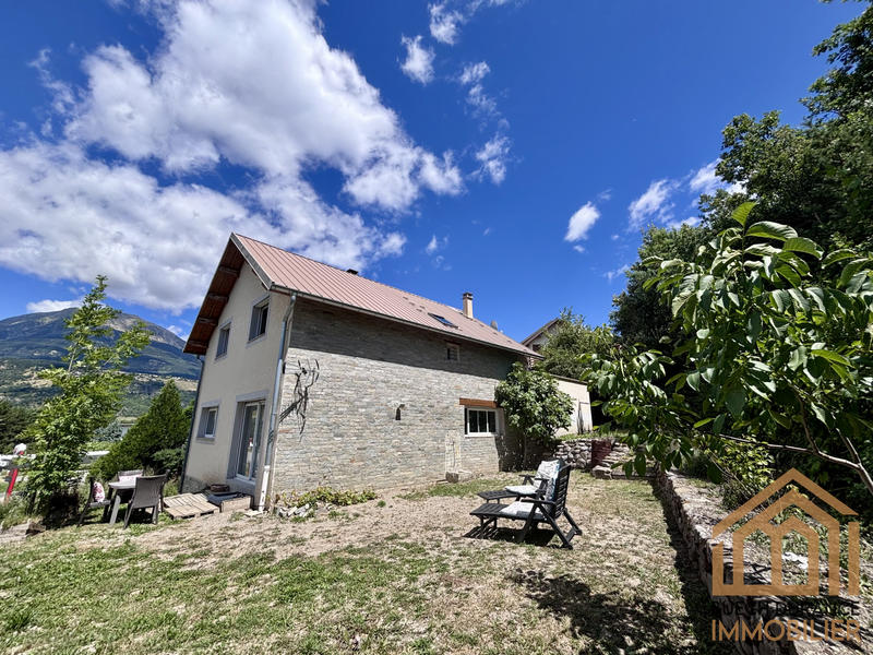 Maison - 144 m² - 5 pièces