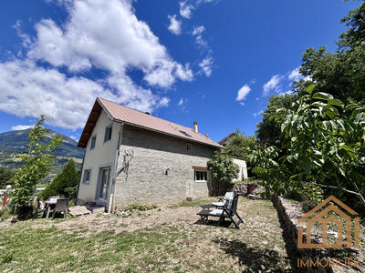 Maison - 144 m² - 5 pièces