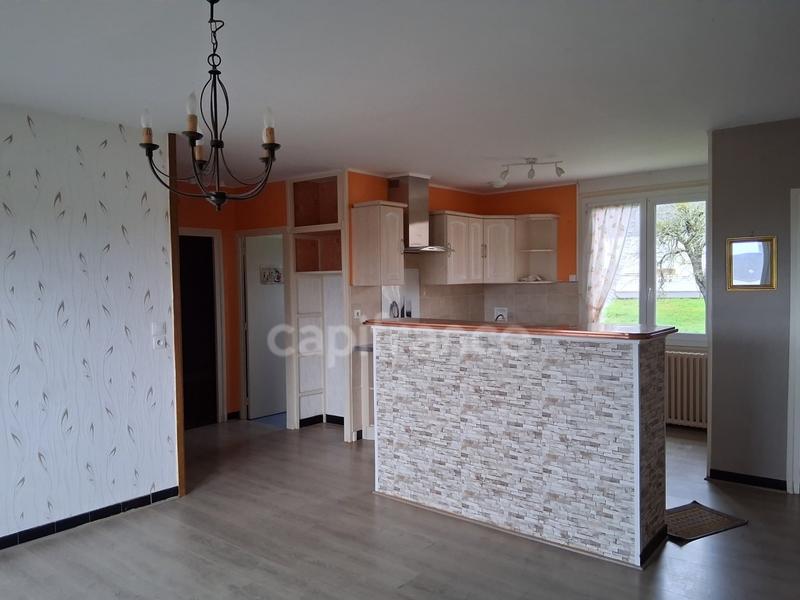 Maison - 80 m² - 4 pièces