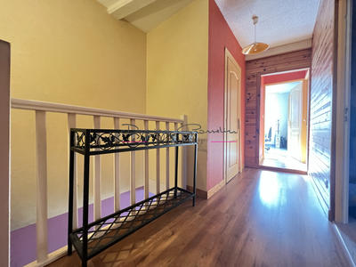 Maison - 166 m² - 7 pièces