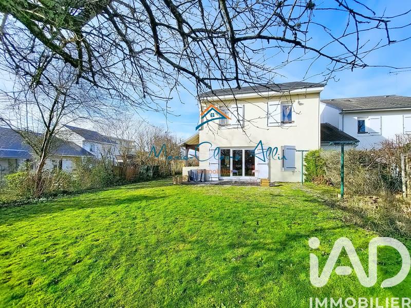 Maison - 101 m² - 5 pièces