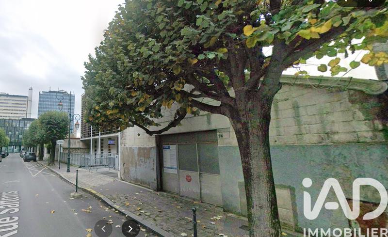 Maison - 218 m² - 3 pièces