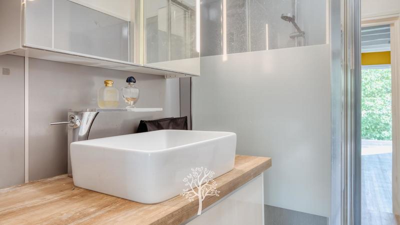 Maison - 225 m² - 5 pièces