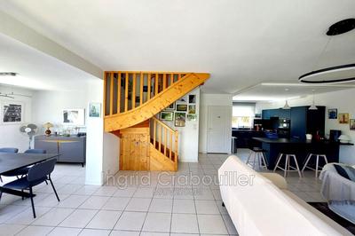 Maison - 111 m² - 5 pièces