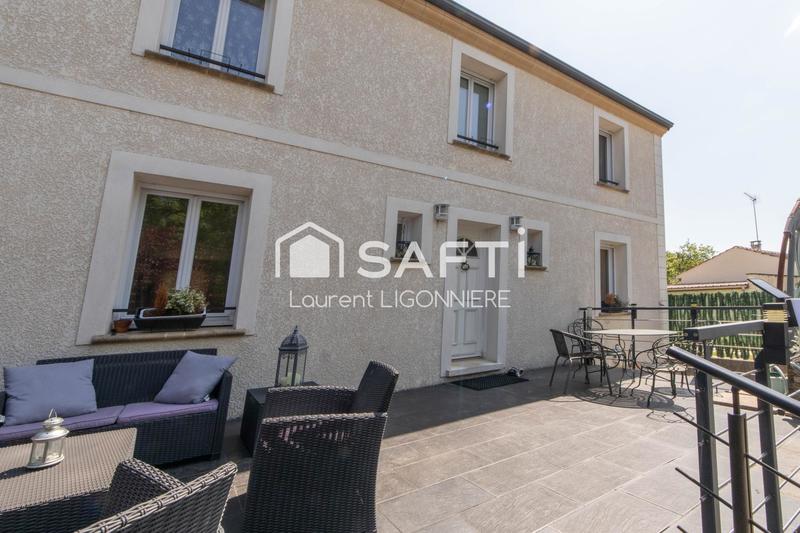 Maison - 180 m² - 7 pièces