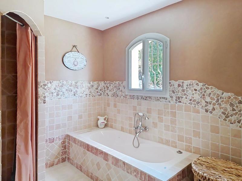 Villa - 140 m² - 4 pièces