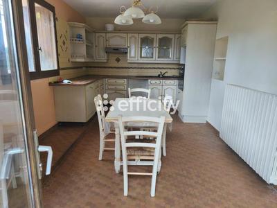 Maison - 518 m² - 12 pièces