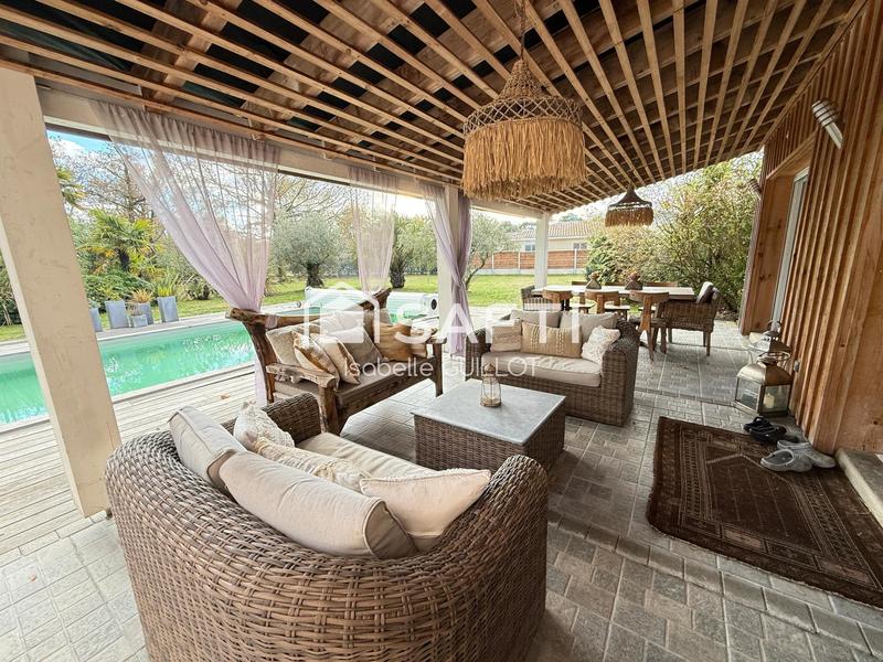 Villa - 188 m² - 5 pièces