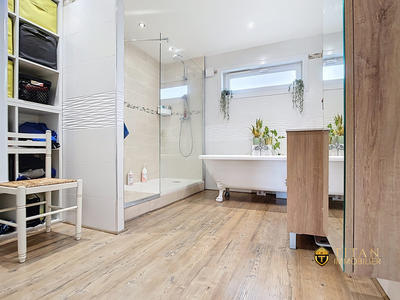 Maison - 118 m² - 5 pièces