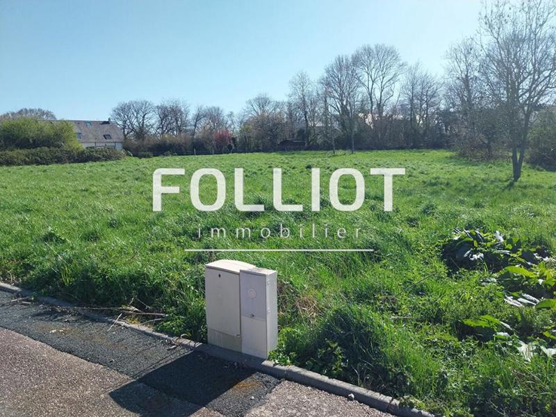 Terrain constructible - 2 340 m²