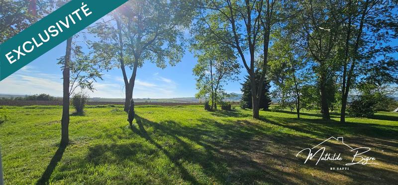 Maison - 158 m² - 8 pièces