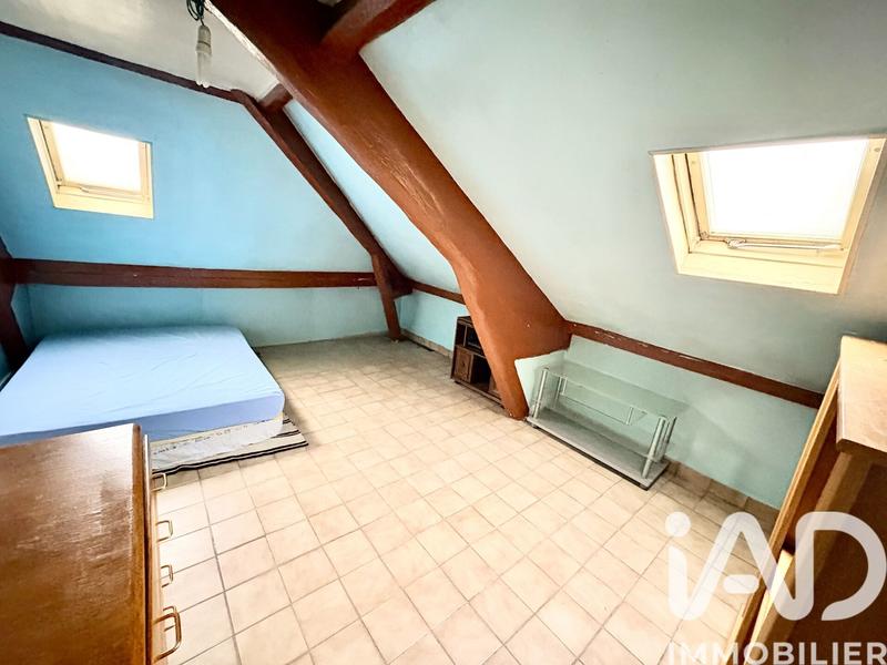 Maison - 104 m² - 5 pièces