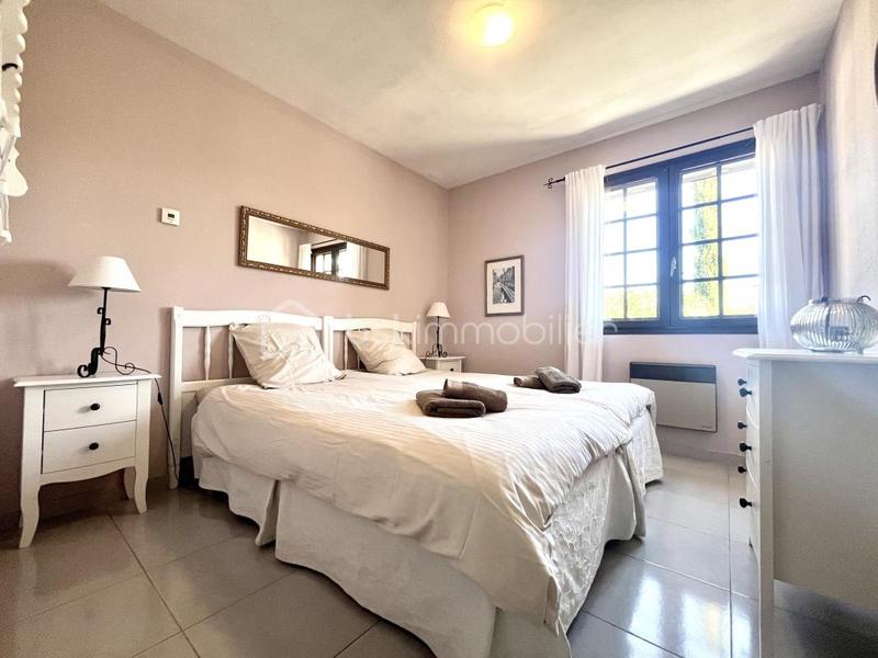 Villa - 141 m² - 5 pièces