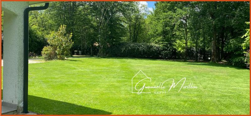 Maison - 212 m² - 7 pièces