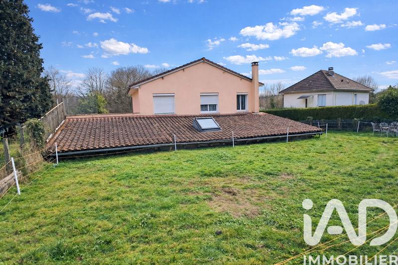 Maison - 139 m² - 7 pièces