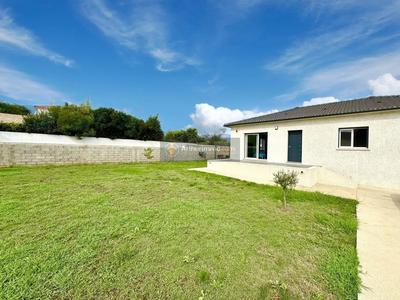 Maison - 89 m² - 4 pièces