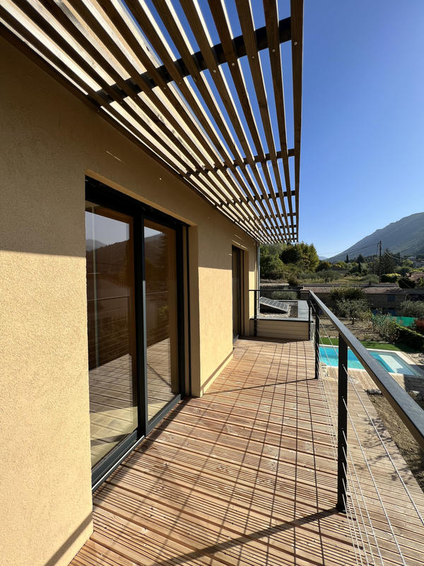 Maison - 145 m² - 5 pièces