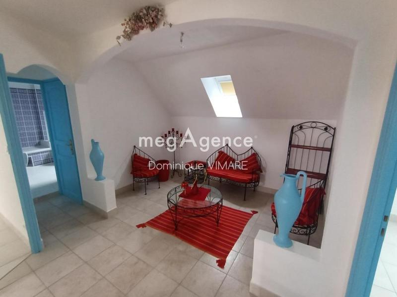 Pavillon - 144 m² - 7 pièces