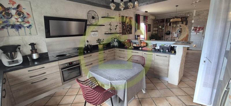 Maison - 147 m² - 5 pièces