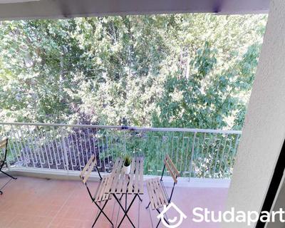 Chambre - 90 m² - 1 pièce