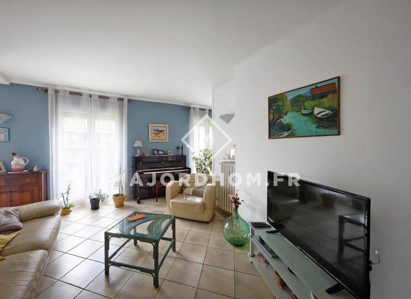 Appartement - 70 m² - 4 pièces