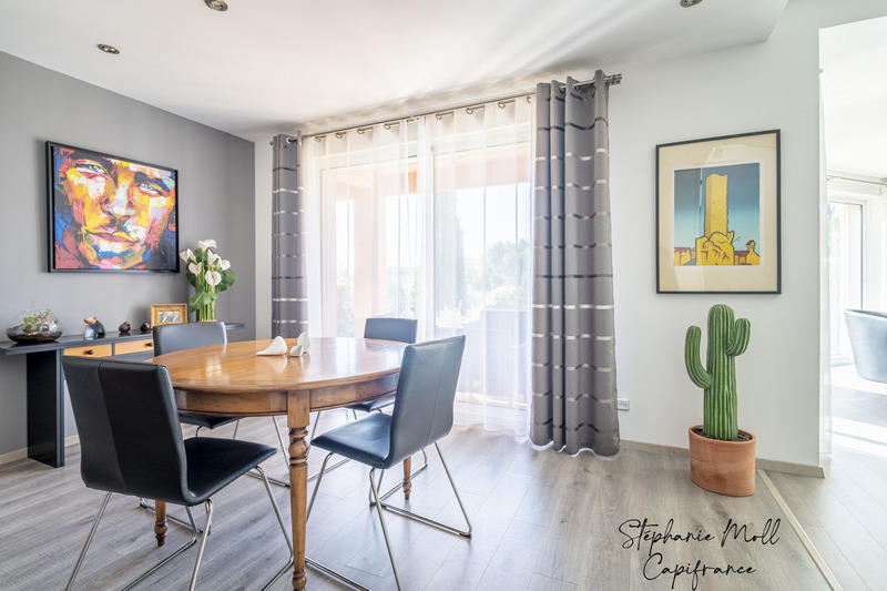 Villa - 232 m² - 7 pièces